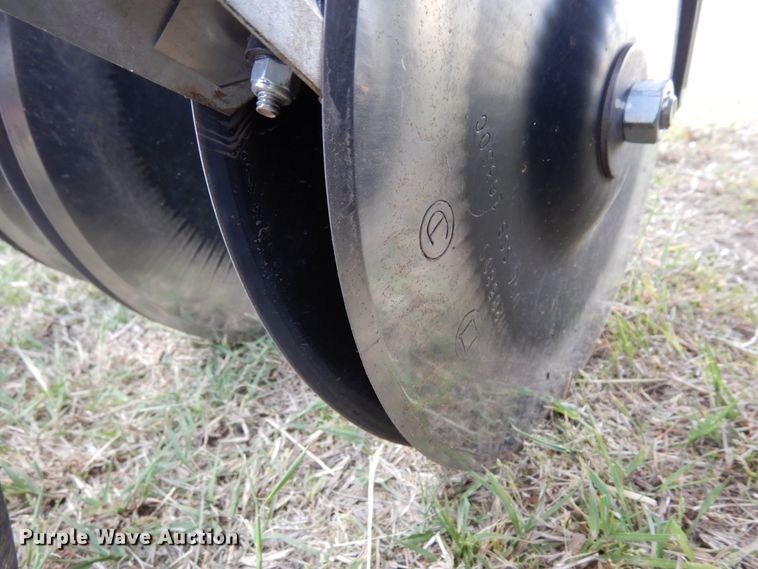 image for item JR9496 2017 Almaco HDGD  grain drill