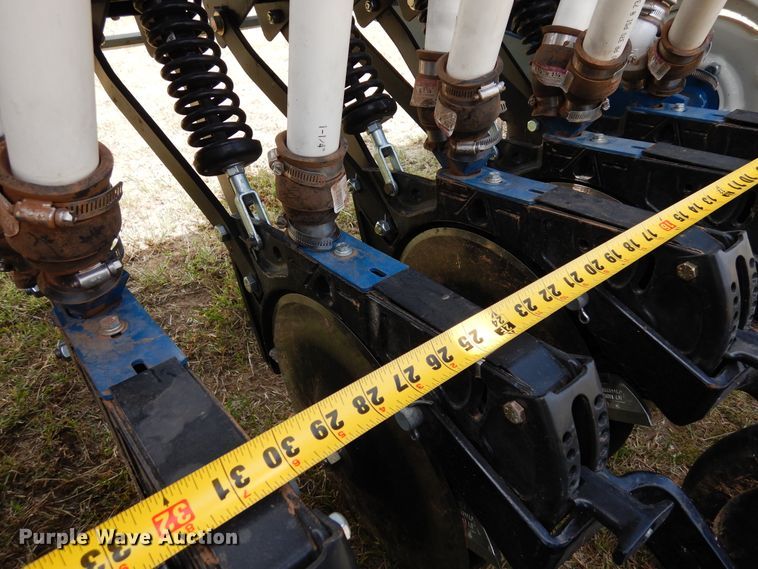 image for item JR9496 2017 Almaco HDGD  grain drill