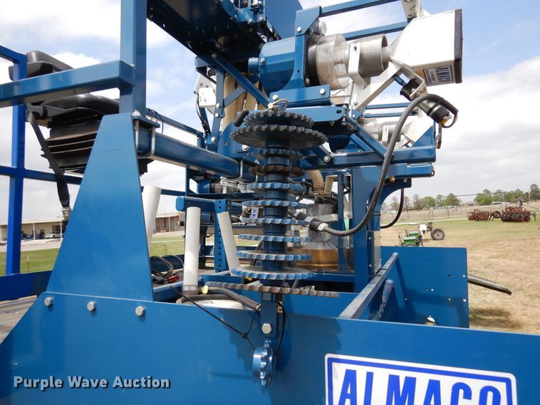 image for item JR9496 2017 Almaco HDGD  grain drill
