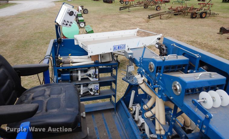 image for item JR9496 2017 Almaco HDGD  grain drill