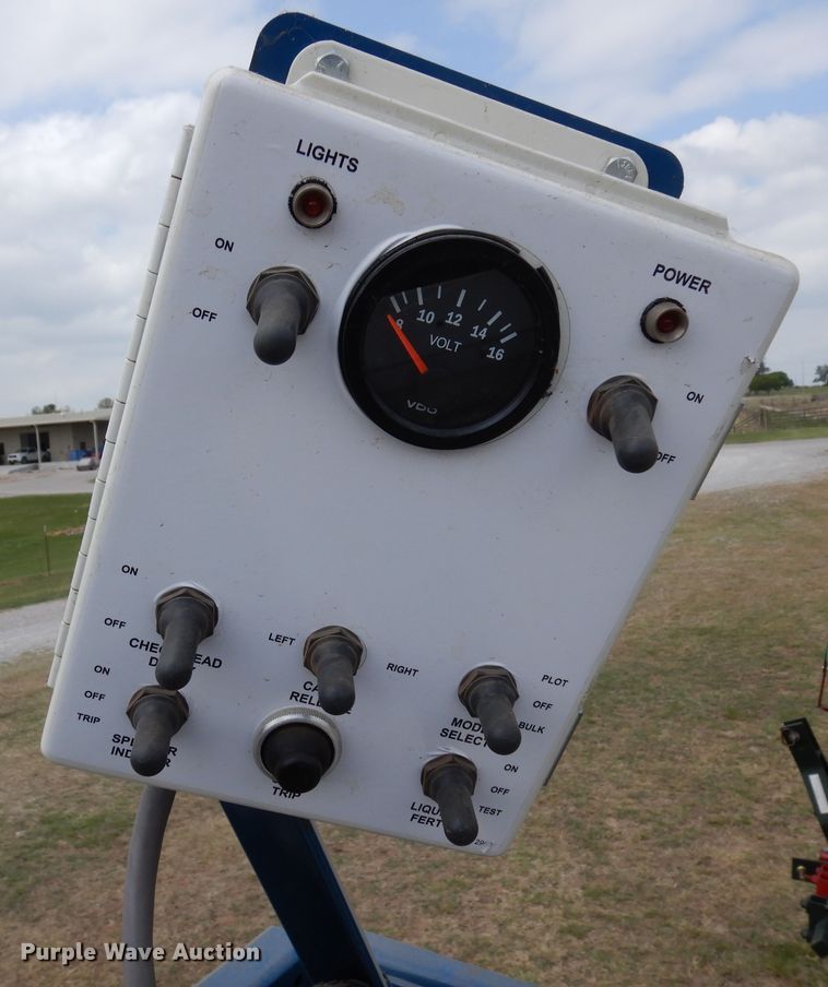 image for item JR9496 2017 Almaco HDGD  grain drill