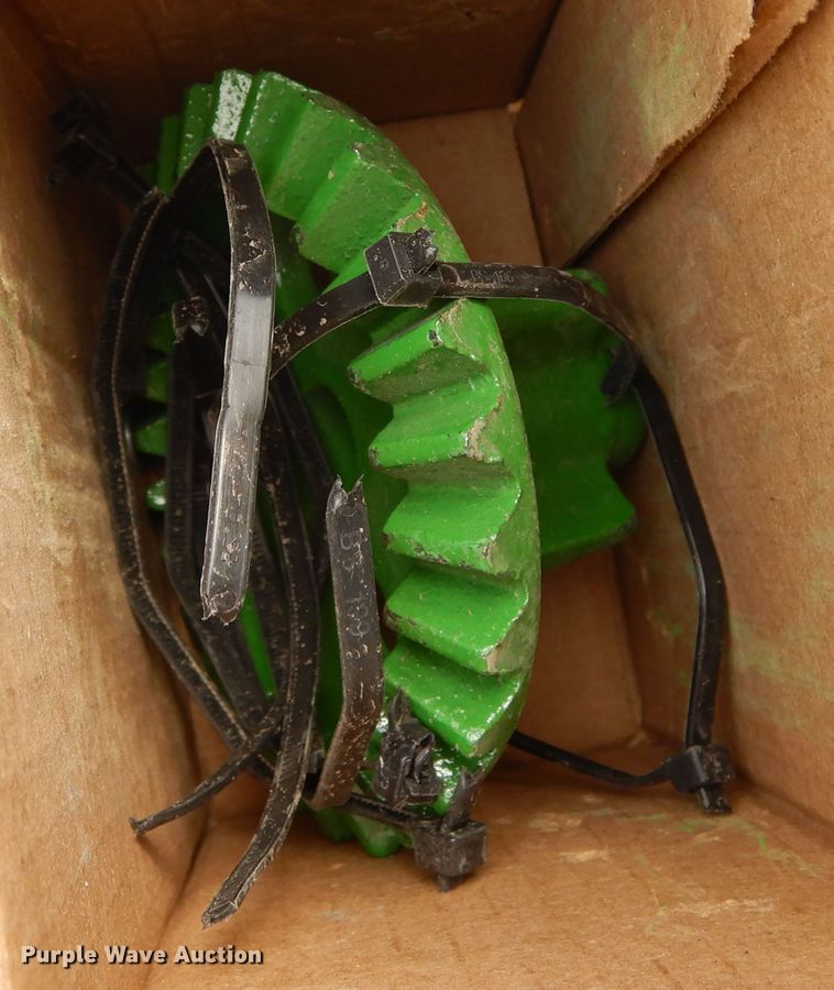 image for item JR9496 2017 Almaco HDGD  grain drill