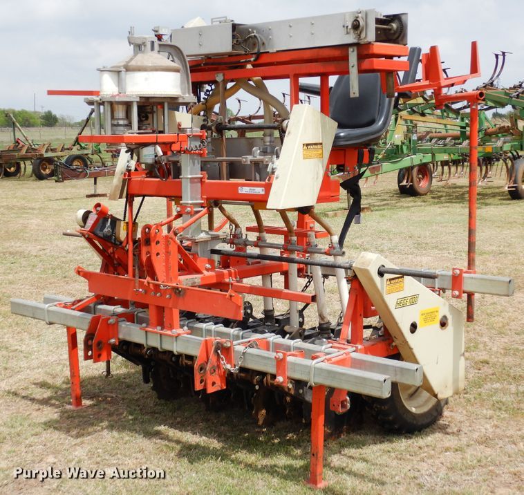 image for item JR9497 1997 Hege 1000  twin row grain drill