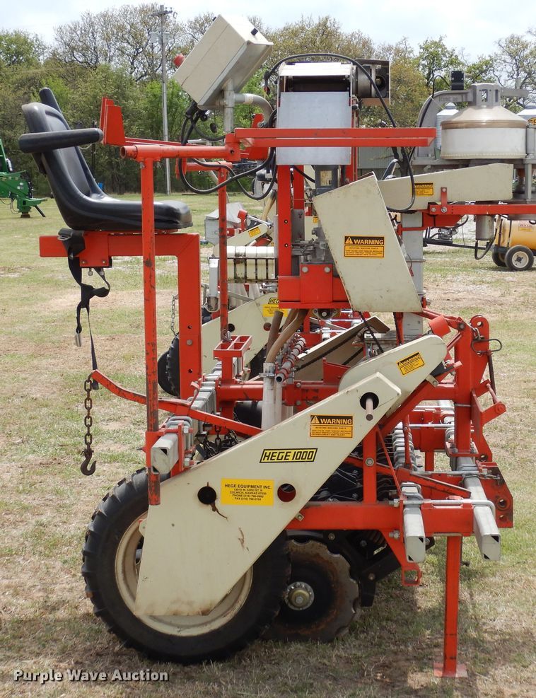 image for item JR9497 1997 Hege 1000  twin row grain drill