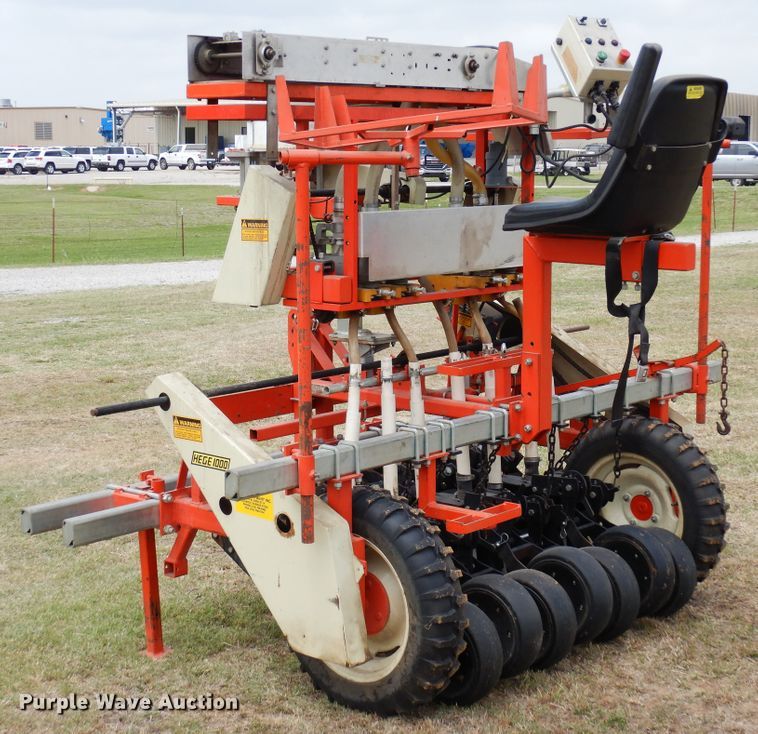 image for item JR9497 1997 Hege 1000  twin row grain drill