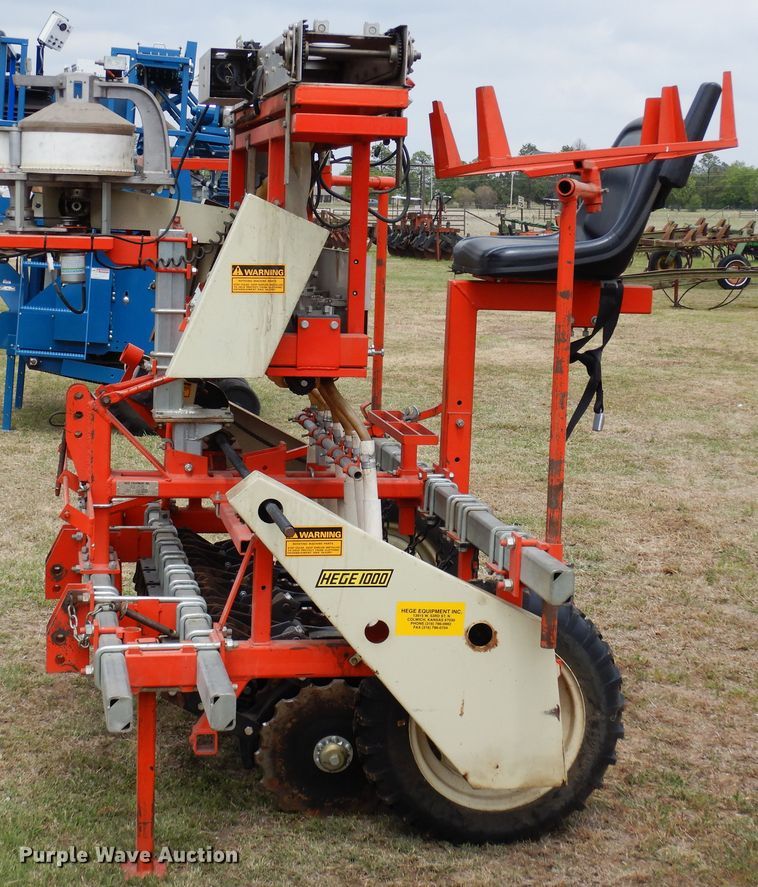 image for item JR9497 1997 Hege 1000  twin row grain drill
