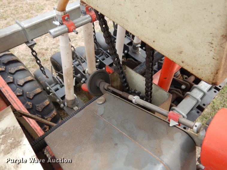 image for item JR9497 1997 Hege 1000  twin row grain drill