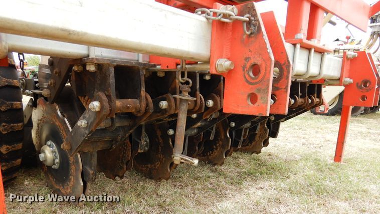 image for item JR9497 1997 Hege 1000  twin row grain drill