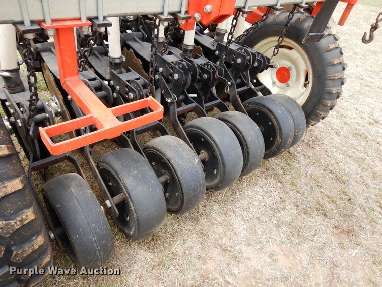 image for item JR9497 1997 Hege 1000  twin row grain drill