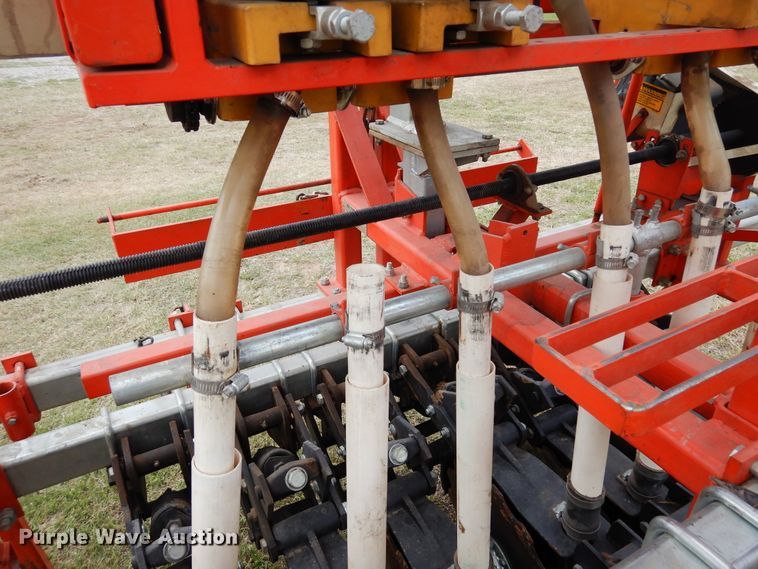 image for item JR9497 1997 Hege 1000  twin row grain drill