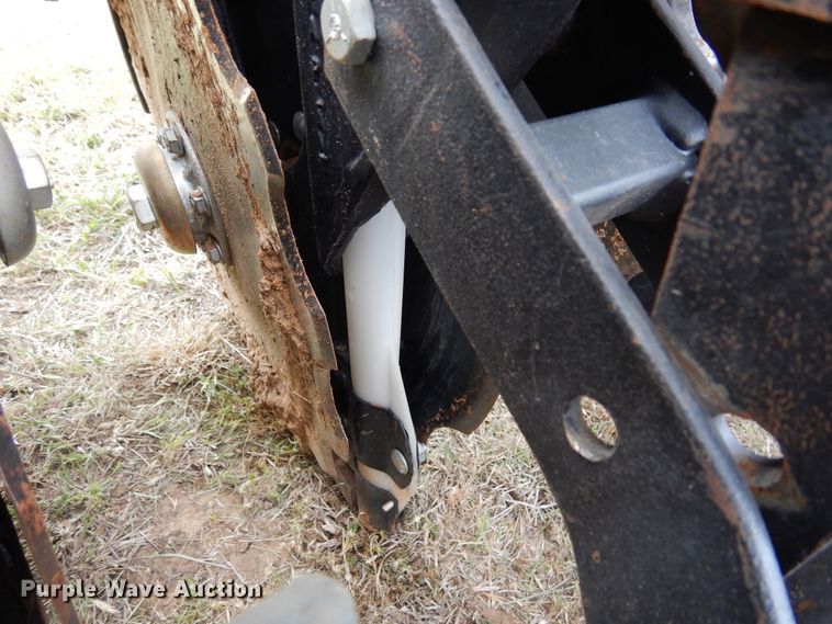 image for item JR9497 1997 Hege 1000  twin row grain drill