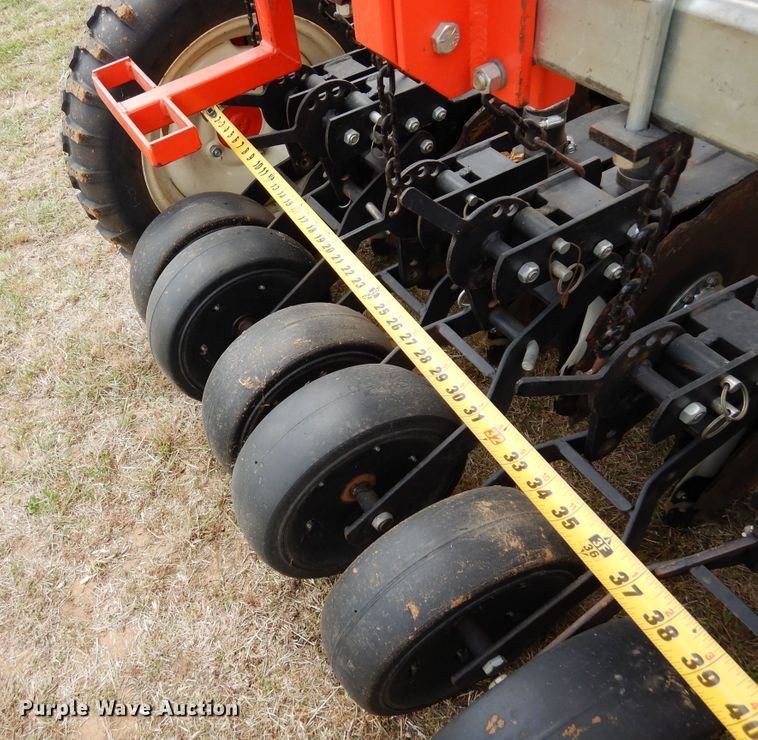 image for item JR9497 1997 Hege 1000  twin row grain drill