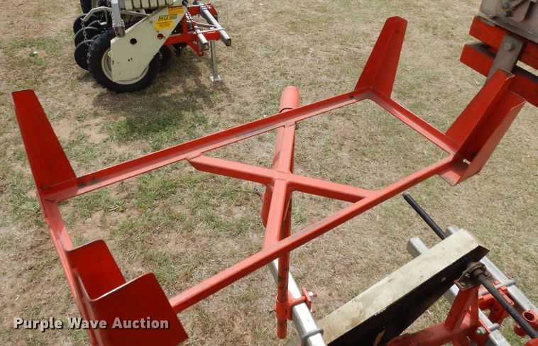 image for item JR9497 1997 Hege 1000  twin row grain drill