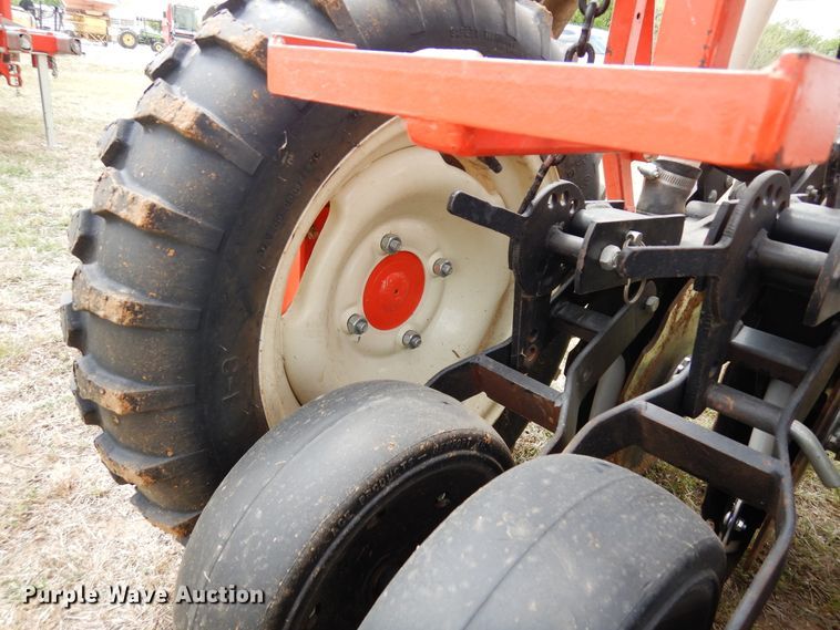 image for item JR9497 1997 Hege 1000  twin row grain drill