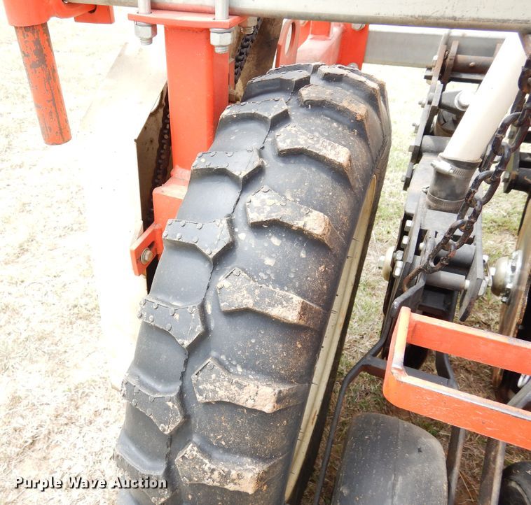 image for item JR9497 1997 Hege 1000  twin row grain drill