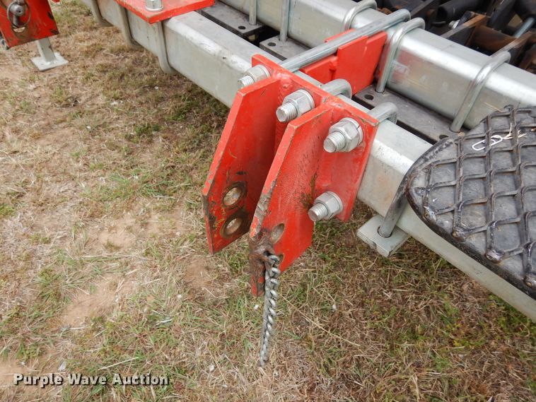 image for item JR9498 2007 Hege 1000  twin row grain drill