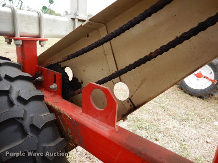 image for item JR9498 2007 Hege 1000  twin row grain drill