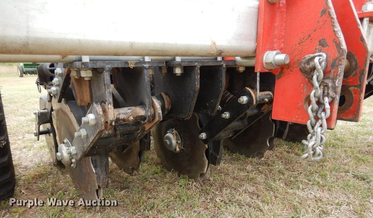 image for item JR9498 2007 Hege 1000  twin row grain drill