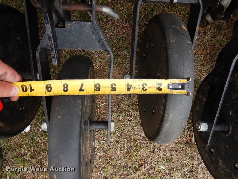 image for item JR9498 2007 Hege 1000  twin row grain drill