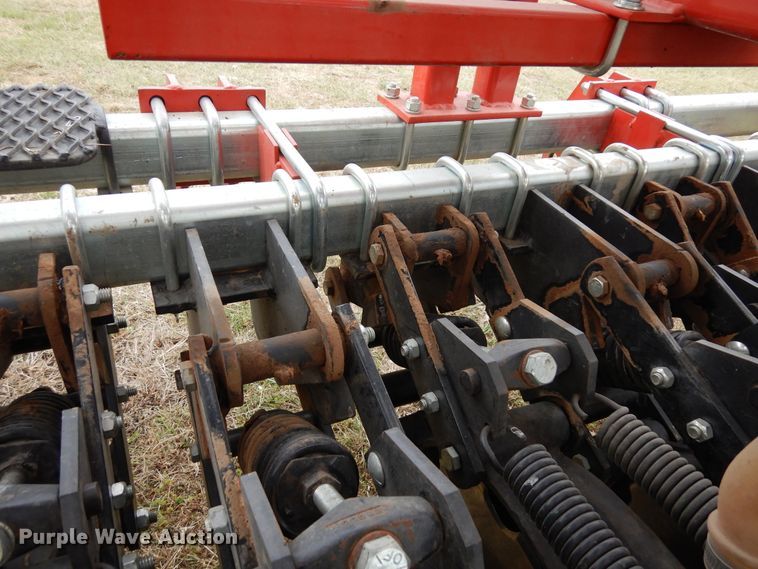 image for item JR9498 2007 Hege 1000  twin row grain drill