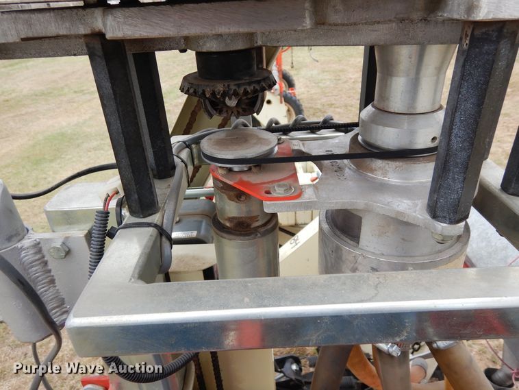 image for item JR9498 2007 Hege 1000  twin row grain drill