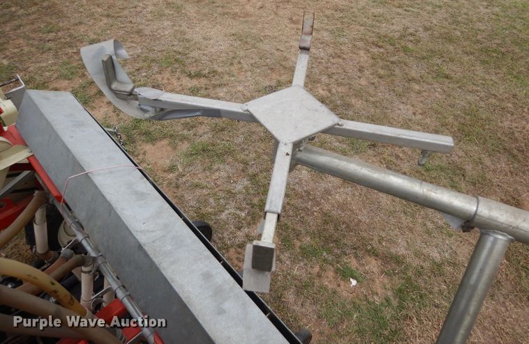 image for item JR9498 2007 Hege 1000  twin row grain drill