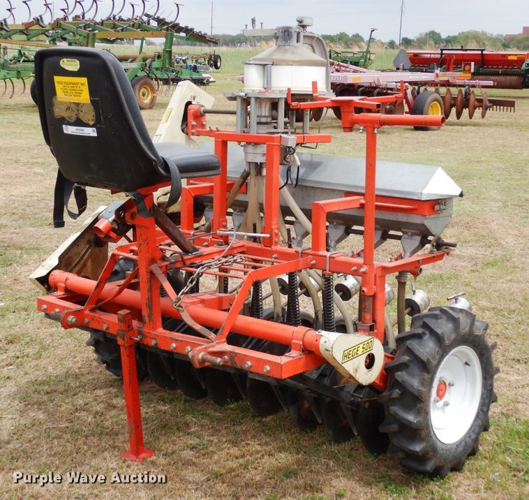 image for item JR9499 Hege 500  grain drill