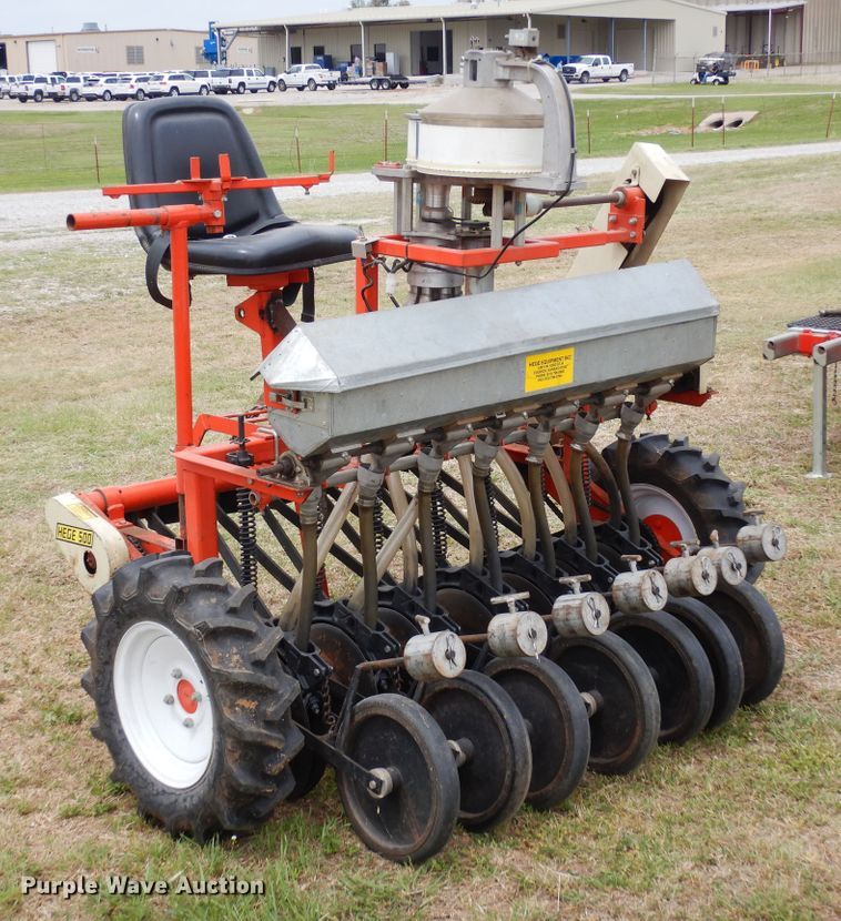 image for item JR9499 Hege 500  grain drill