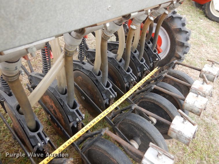 image for item JR9499 Hege 500  grain drill