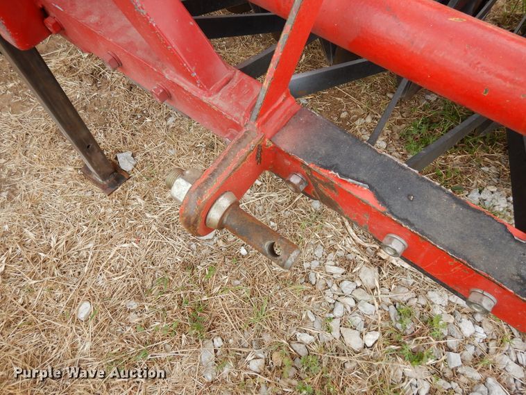 image for item JR9500 2004 Hege 500  grain drill