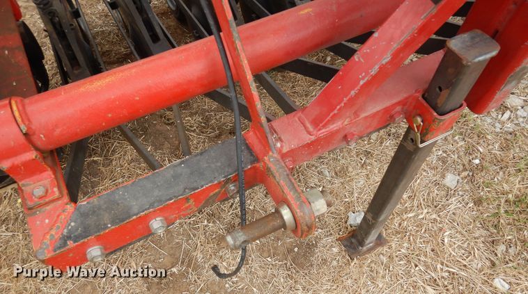 image for item JR9500 2004 Hege 500  grain drill