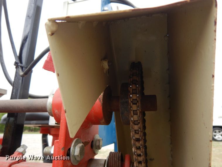 image for item JR9500 2004 Hege 500  grain drill