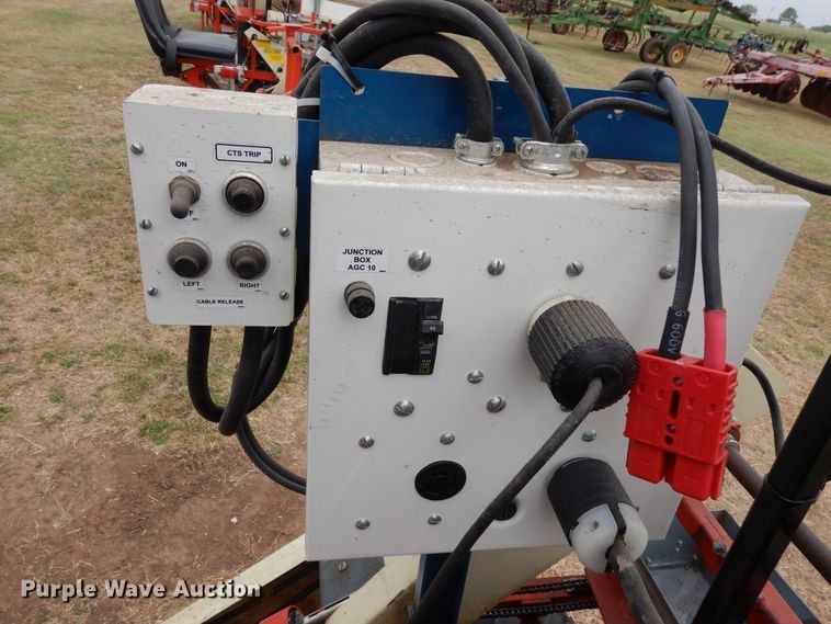 image for item JR9500 2004 Hege 500  grain drill