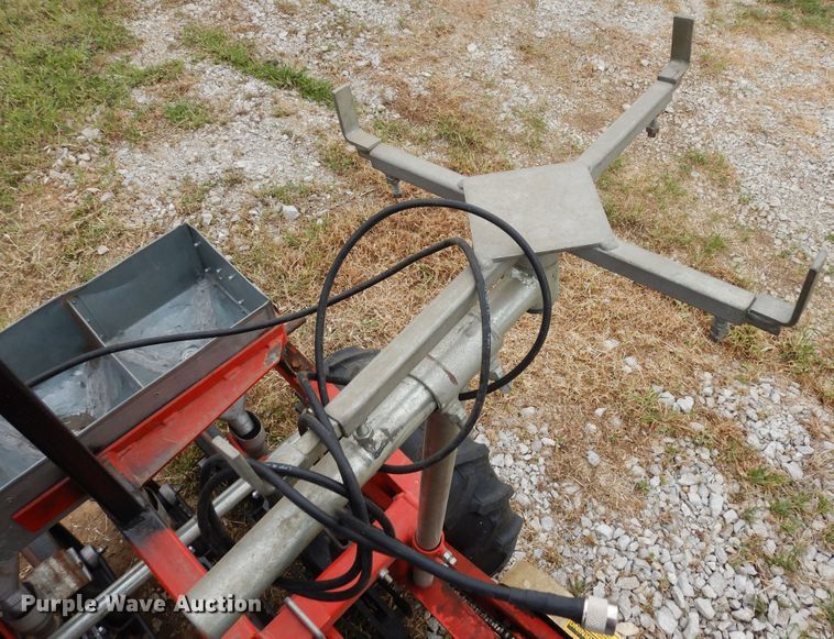 image for item JR9500 2004 Hege 500  grain drill