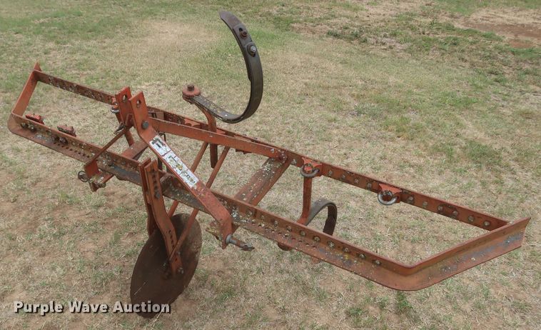 image for item JR9505 Fred-cain  field cultivator