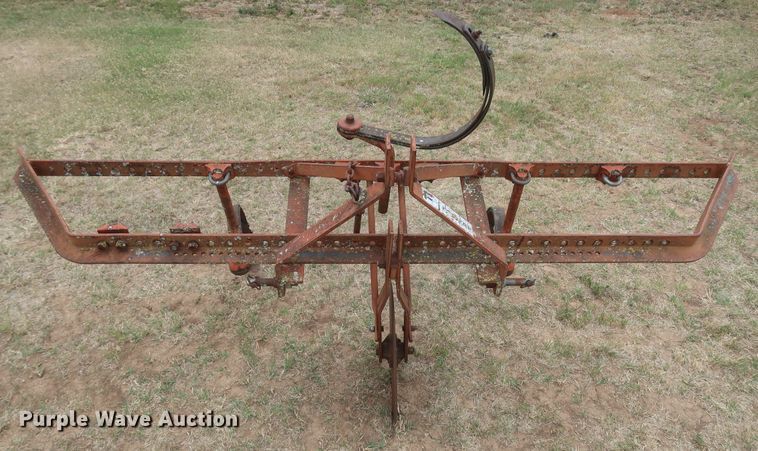 image for item JR9505 Fred-cain  field cultivator