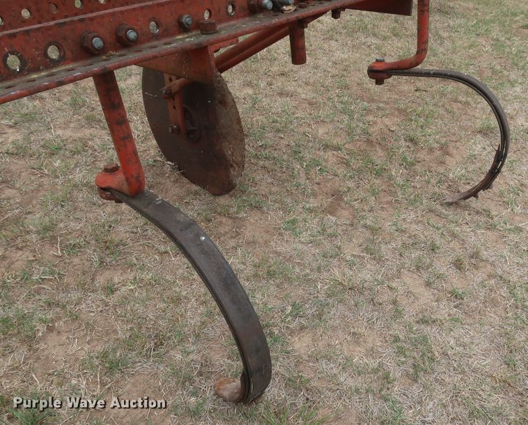 image for item JR9505 Fred-cain  field cultivator