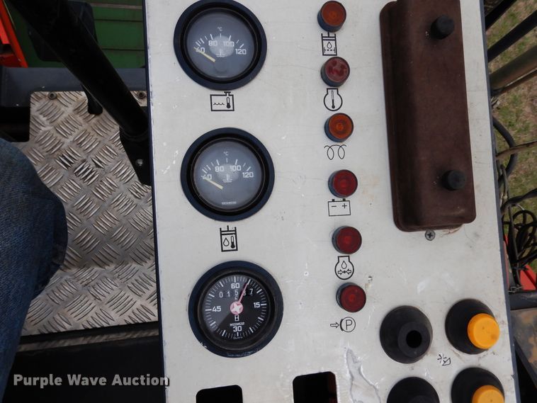 image for item JR9521 2004 Hege 212  PRWD forage harvester