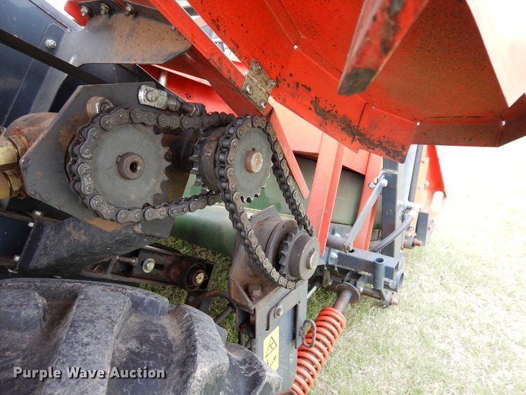 image for item JR9521 2004 Hege 212  PRWD forage harvester