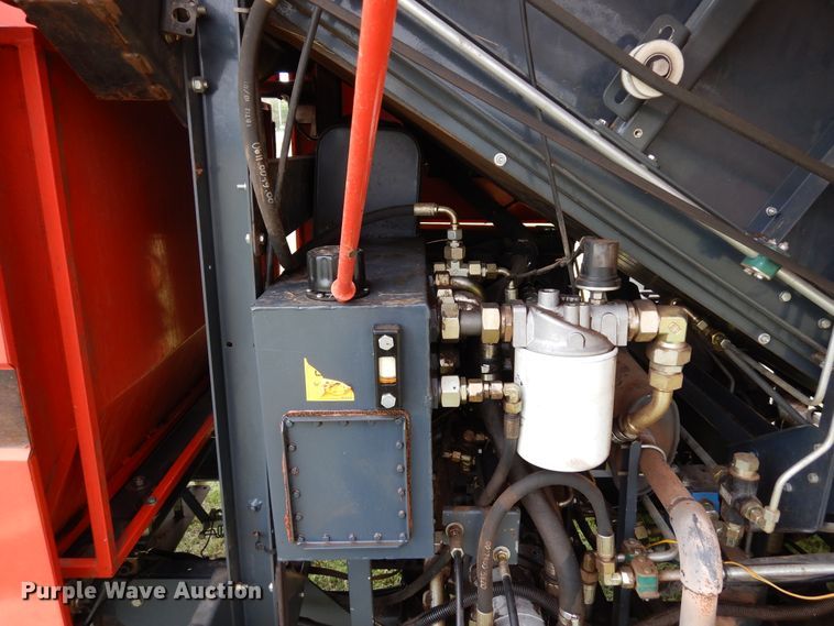 image for item JR9521 2004 Hege 212  PRWD forage harvester