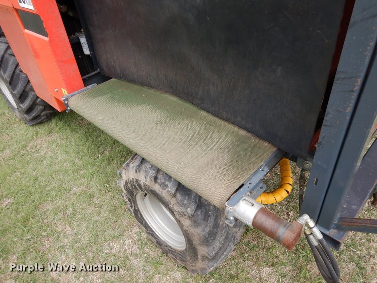 image for item JR9521 2004 Hege 212  PRWD forage harvester