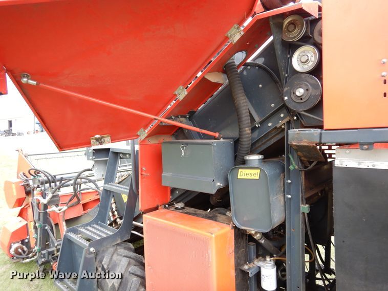 image for item JR9521 2004 Hege 212  PRWD forage harvester