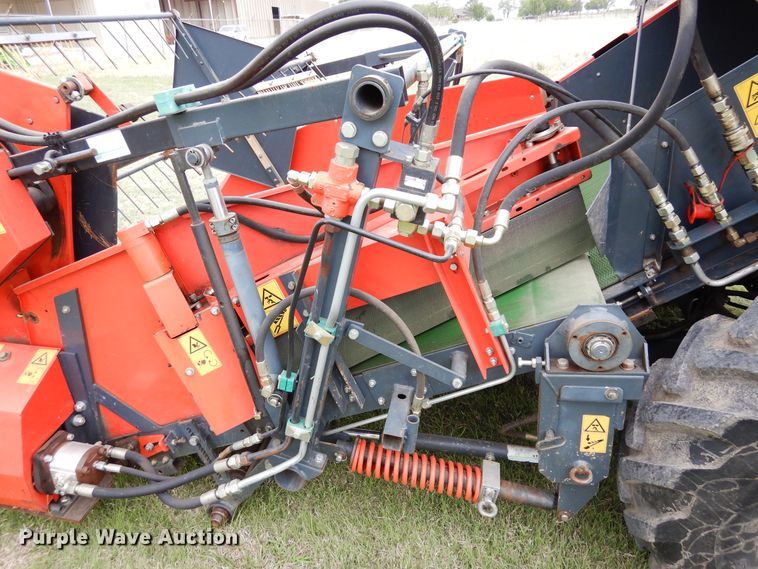 image for item JR9521 2004 Hege 212  PRWD forage harvester