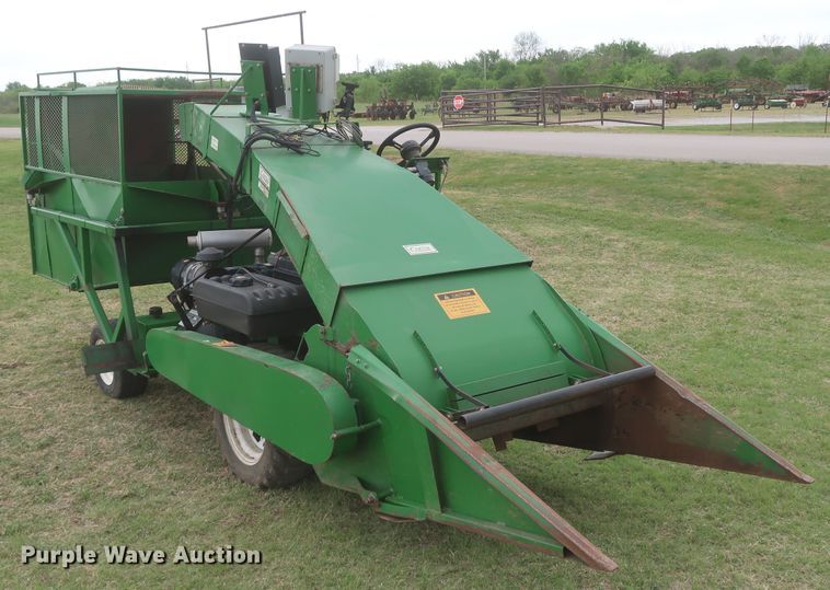 image for item JR9522 2008 Carter  forage harvester