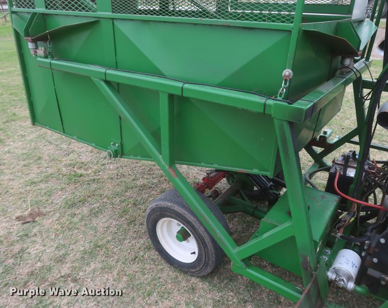 image for item JR9522 2008 Carter  forage harvester