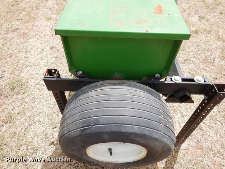 image for item JR9526 Gandy  drop spreader