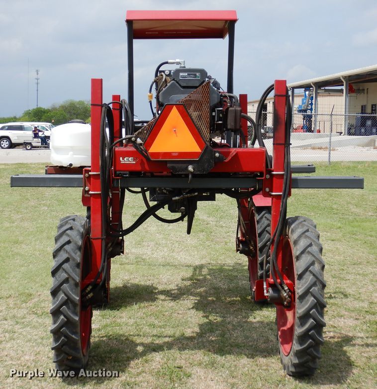 image for item JR9528 2013 LeeAgra Spider  sprayer