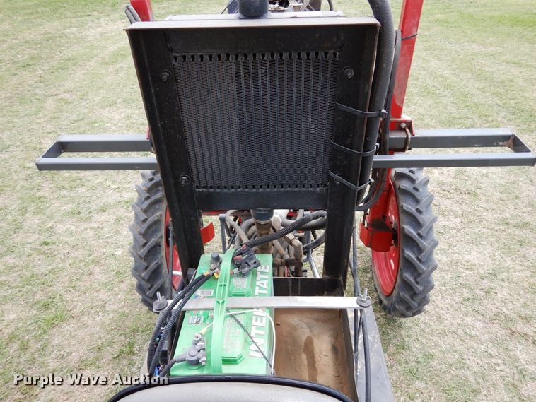 image for item JR9528 2013 LeeAgra Spider  sprayer