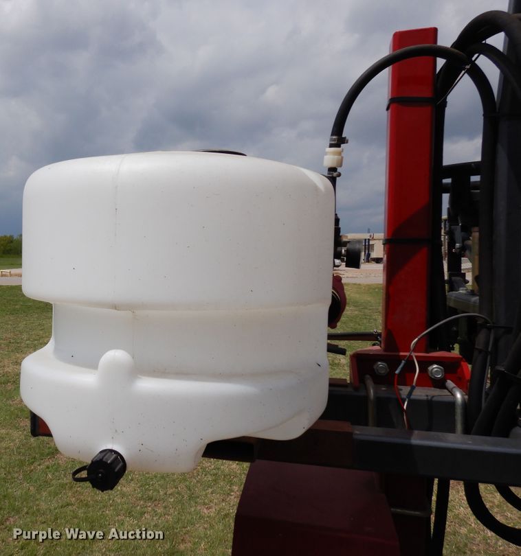 image for item JR9528 2013 LeeAgra Spider  sprayer