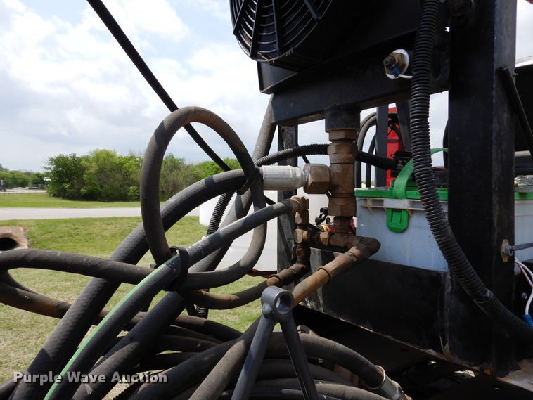 image for item JR9528 2013 LeeAgra Spider  sprayer